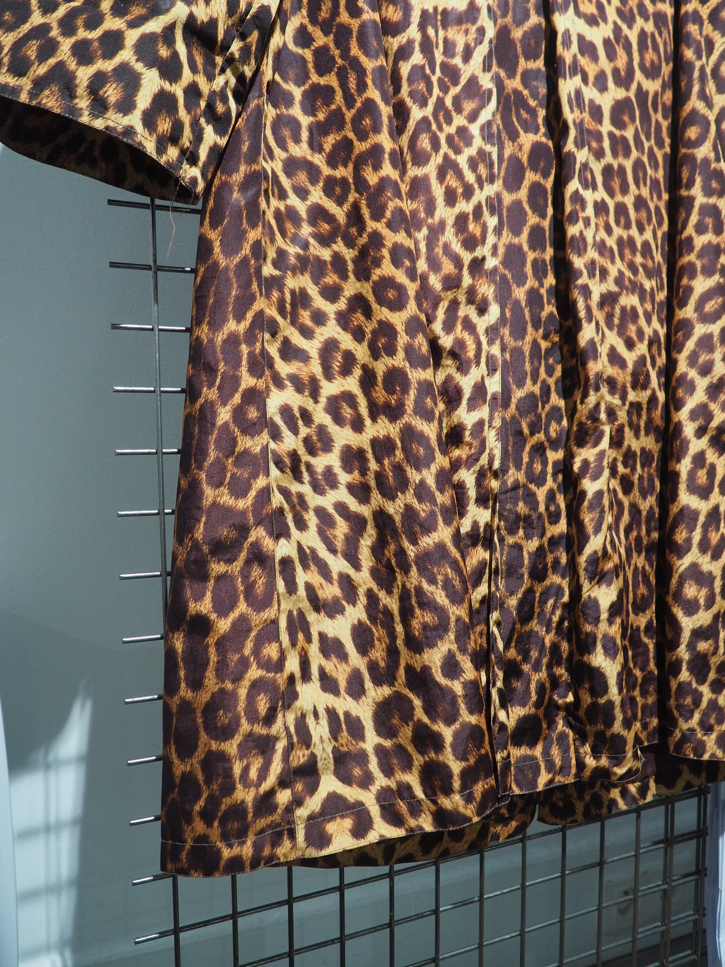Imperméable léopard 1980