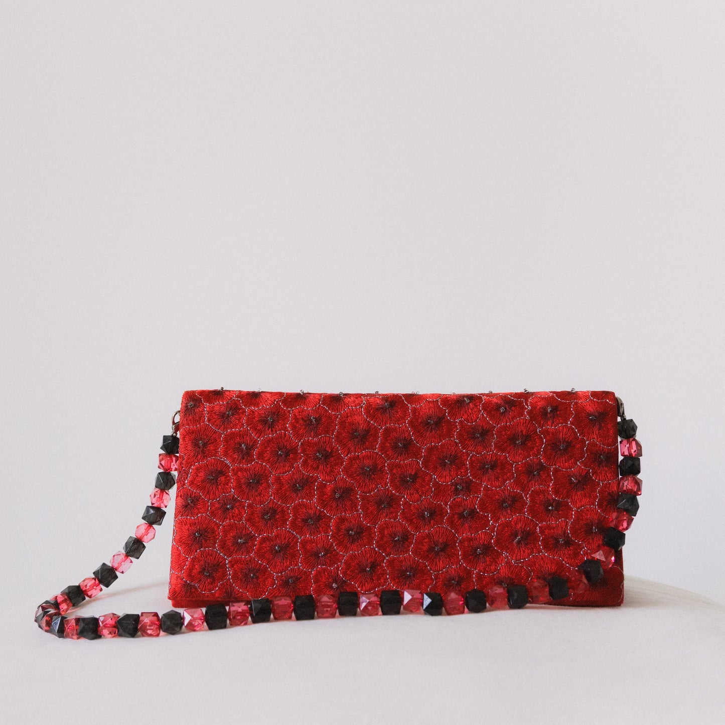 Sac à main brodé 1990