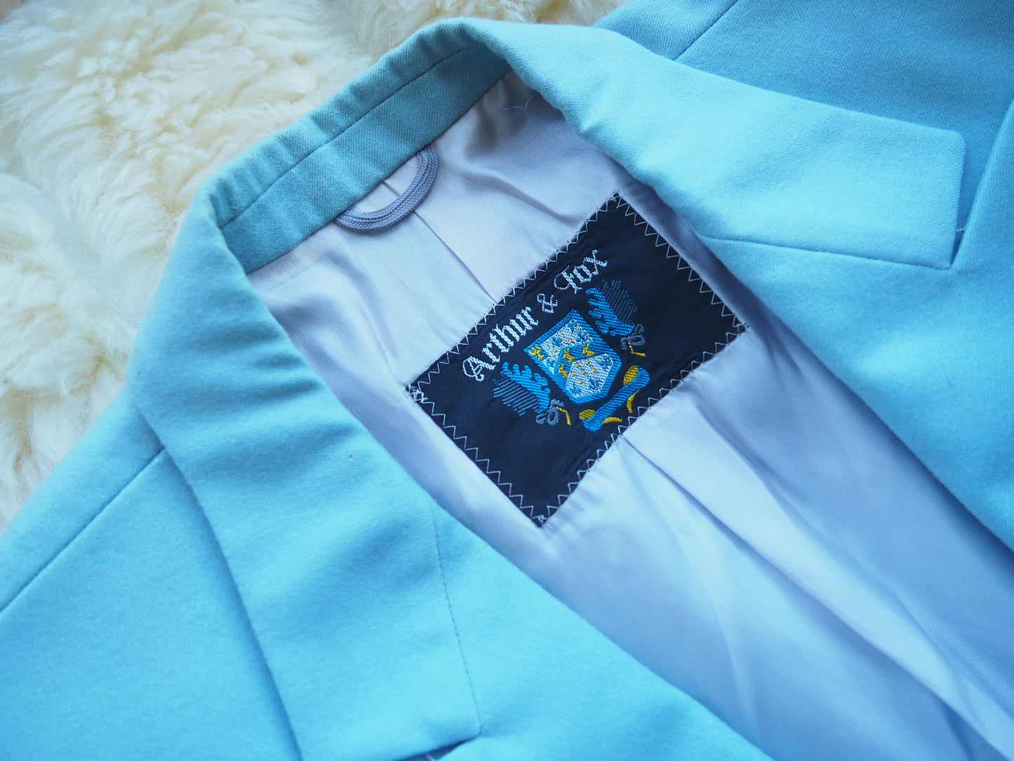 Costume en laine bleu 1990