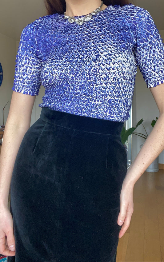 Haut texturée bleu 1990