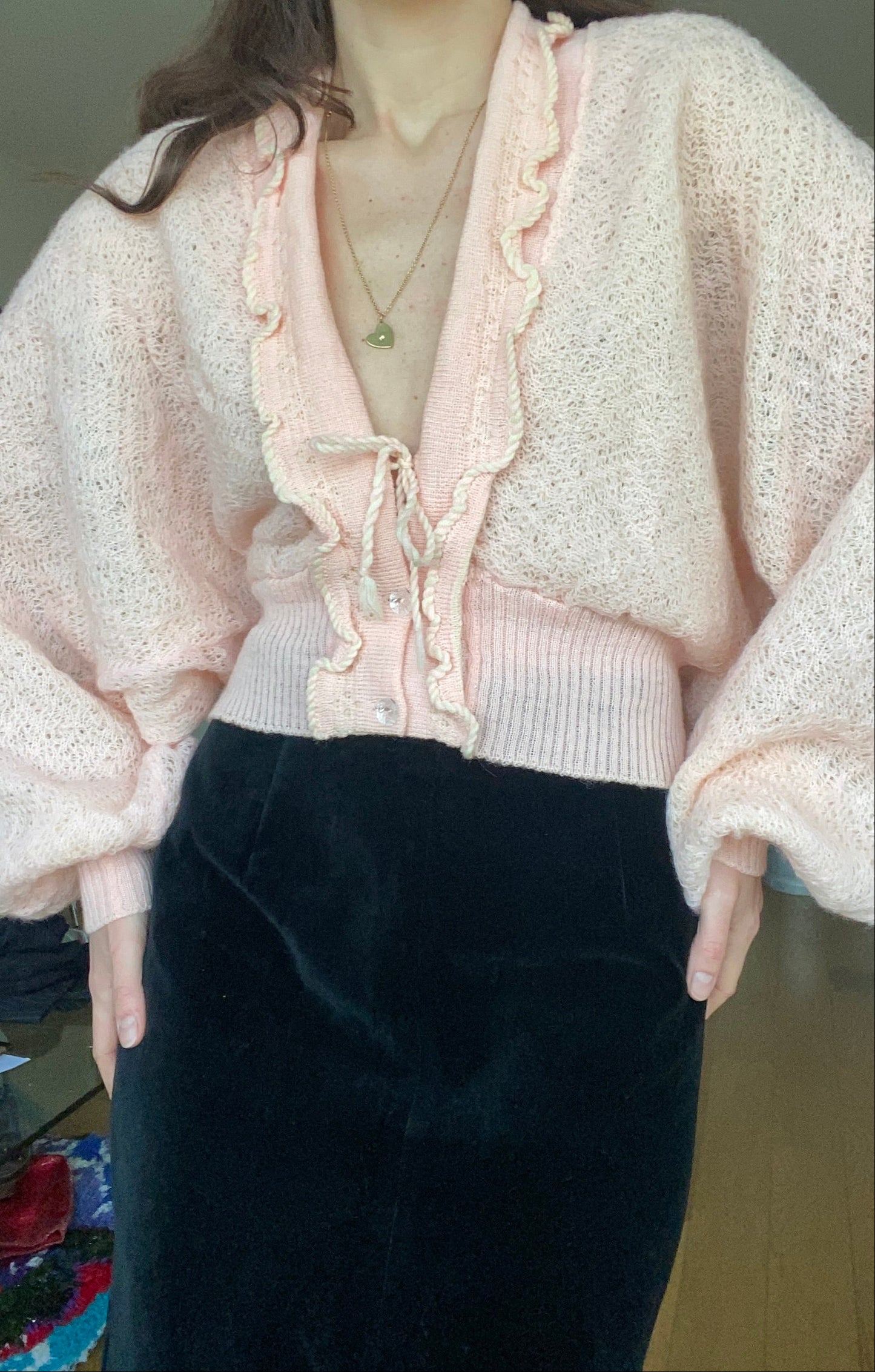 Cardigan rose 1970