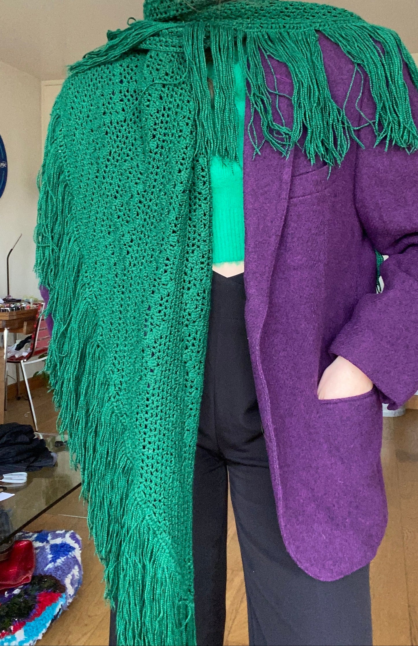 Grand châle en crochet vert sapin 1970