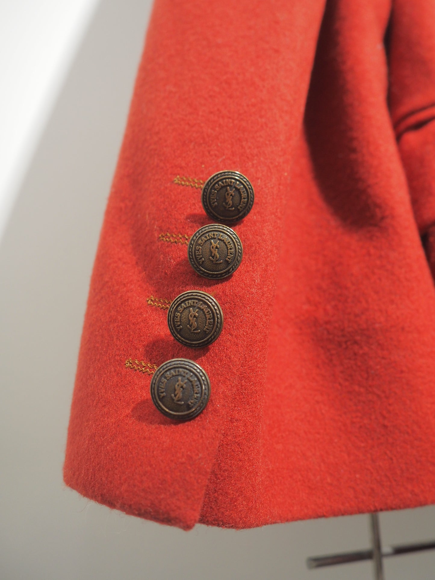 YVES SAINT LAURENT - Blazer en cachemire 1980