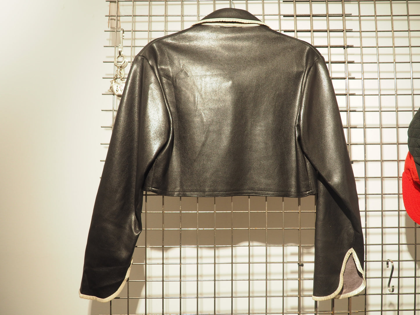 Boléro simili cuir 1990